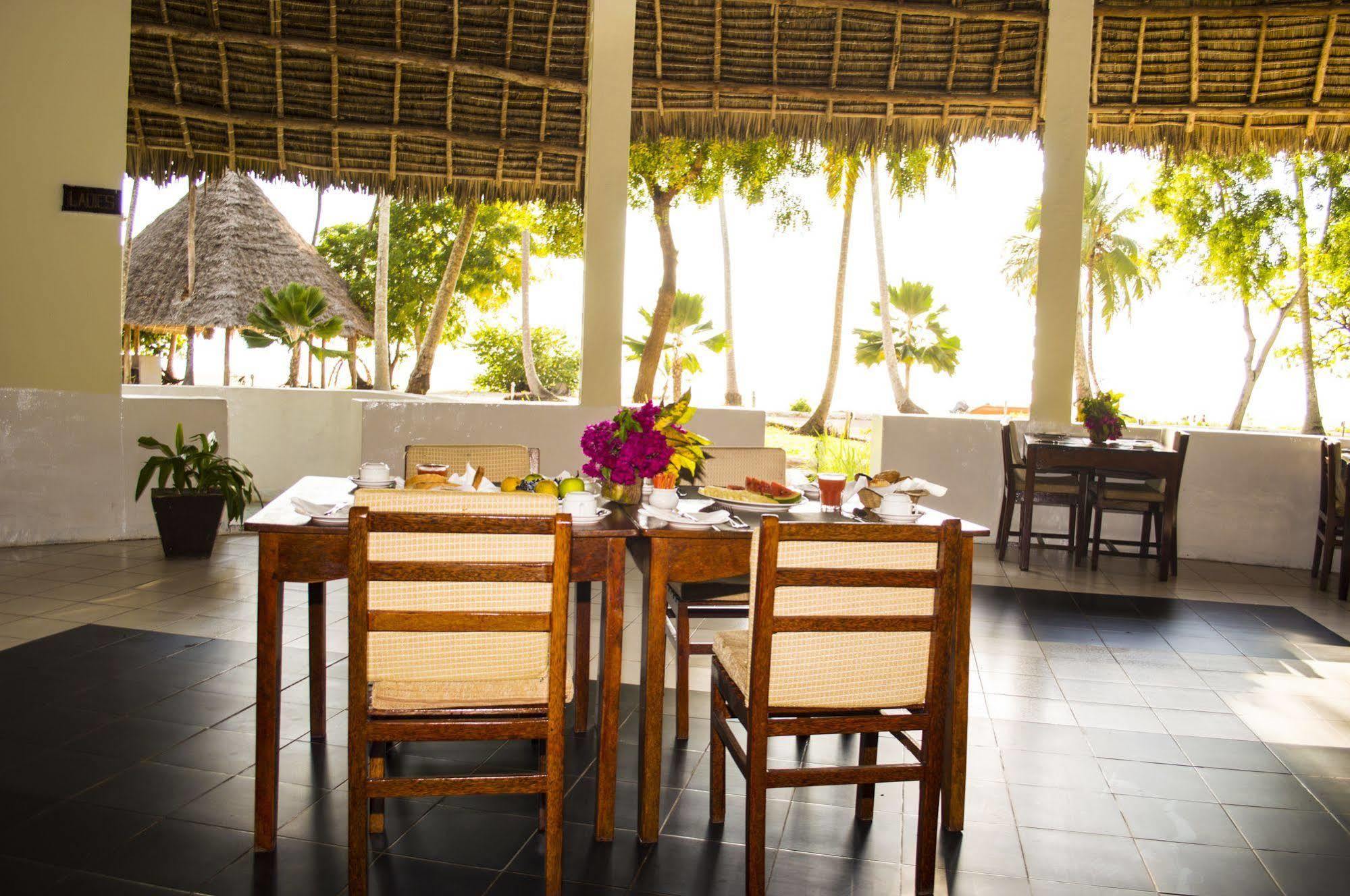 Maars Resort Zanzibar Exterior photo