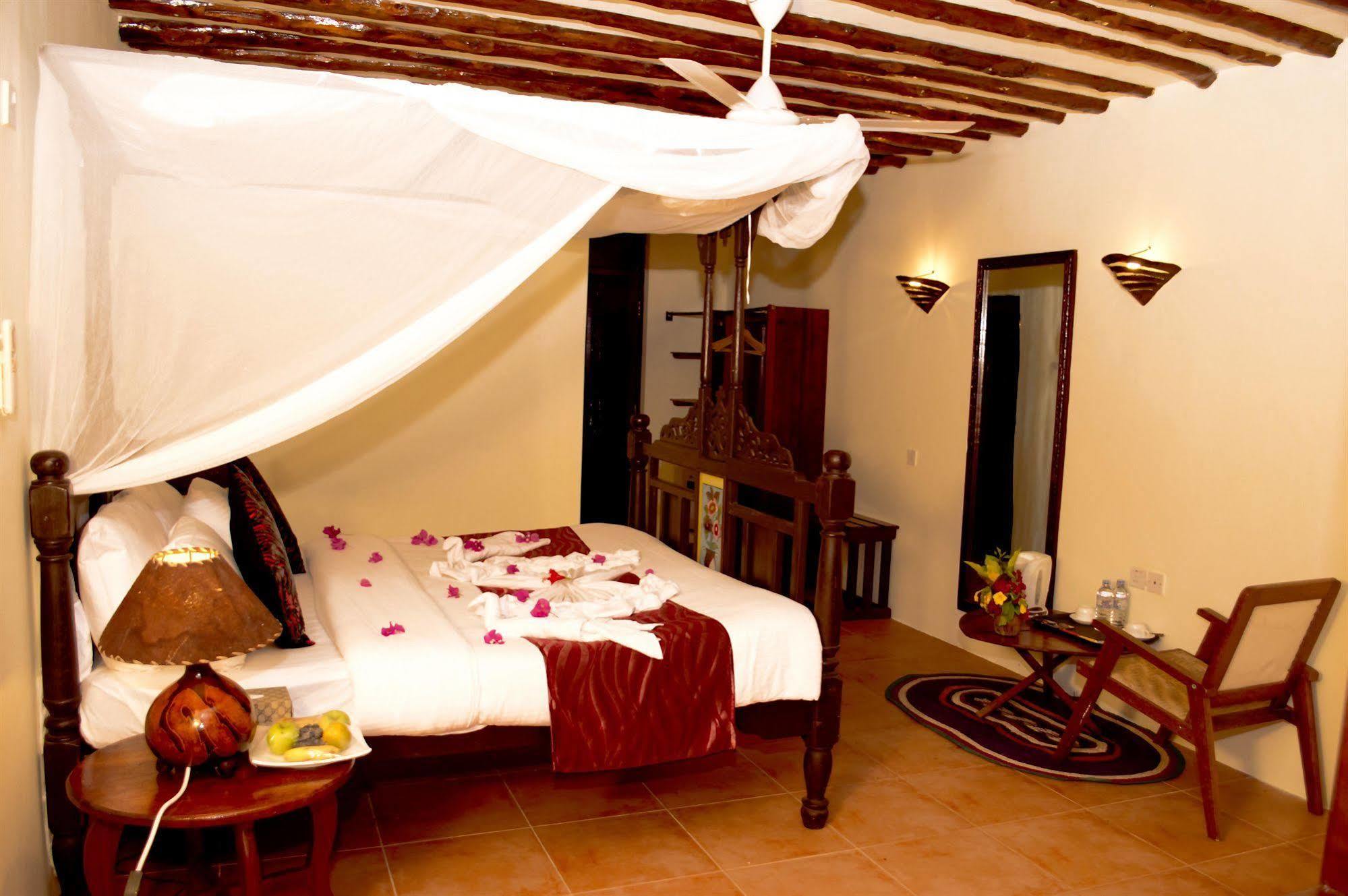 Maars Resort Zanzibar Exterior photo