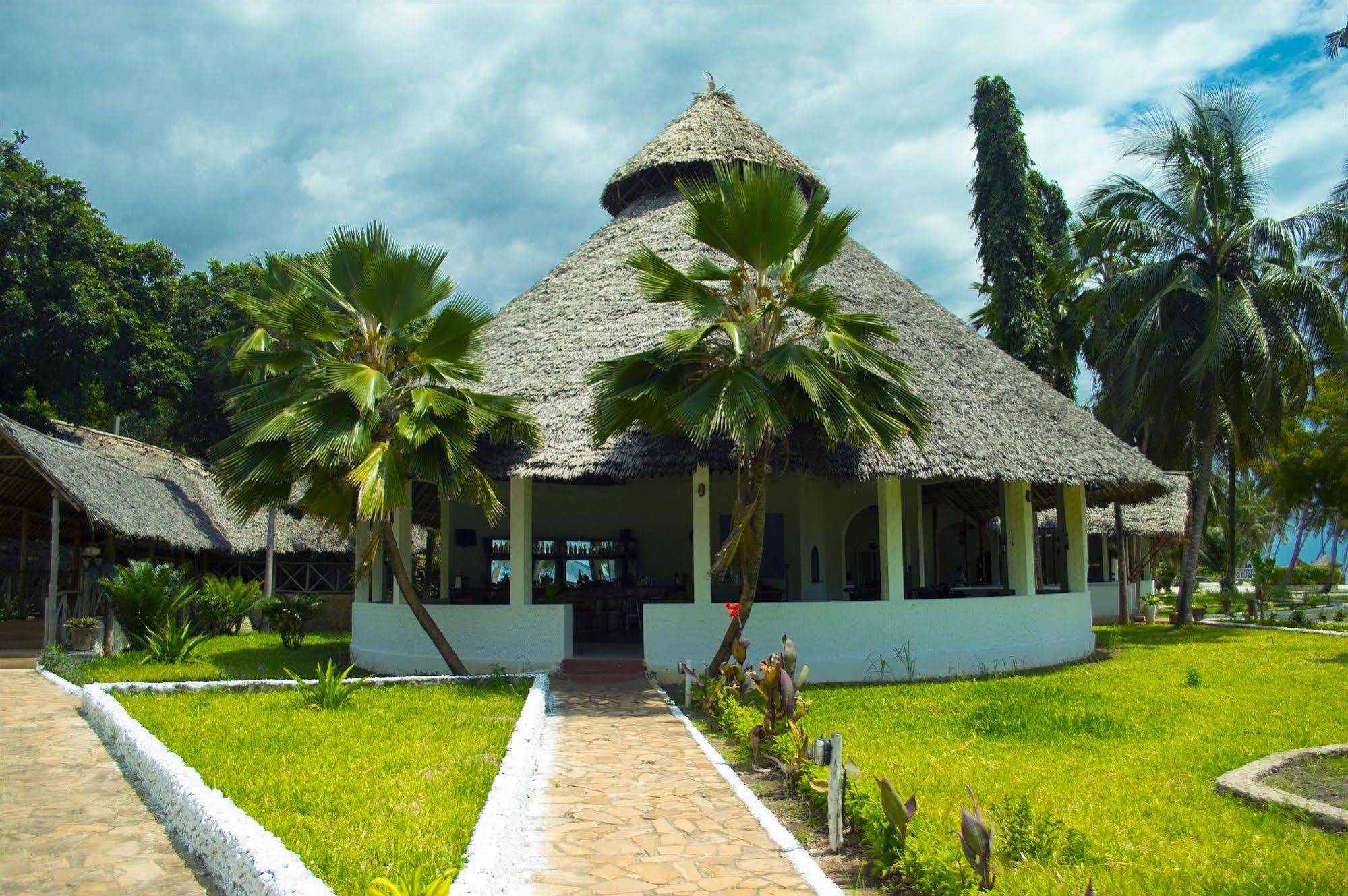 Maars Resort Zanzibar Exterior photo