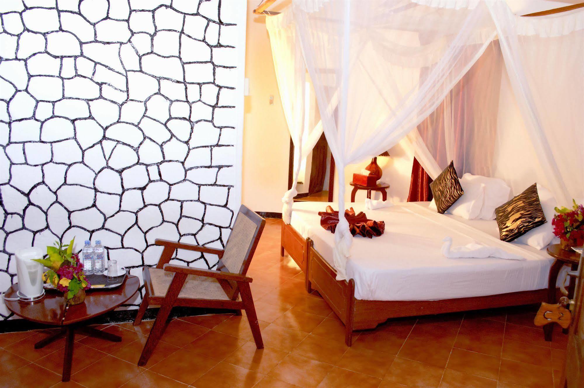 Maars Resort Zanzibar Exterior photo
