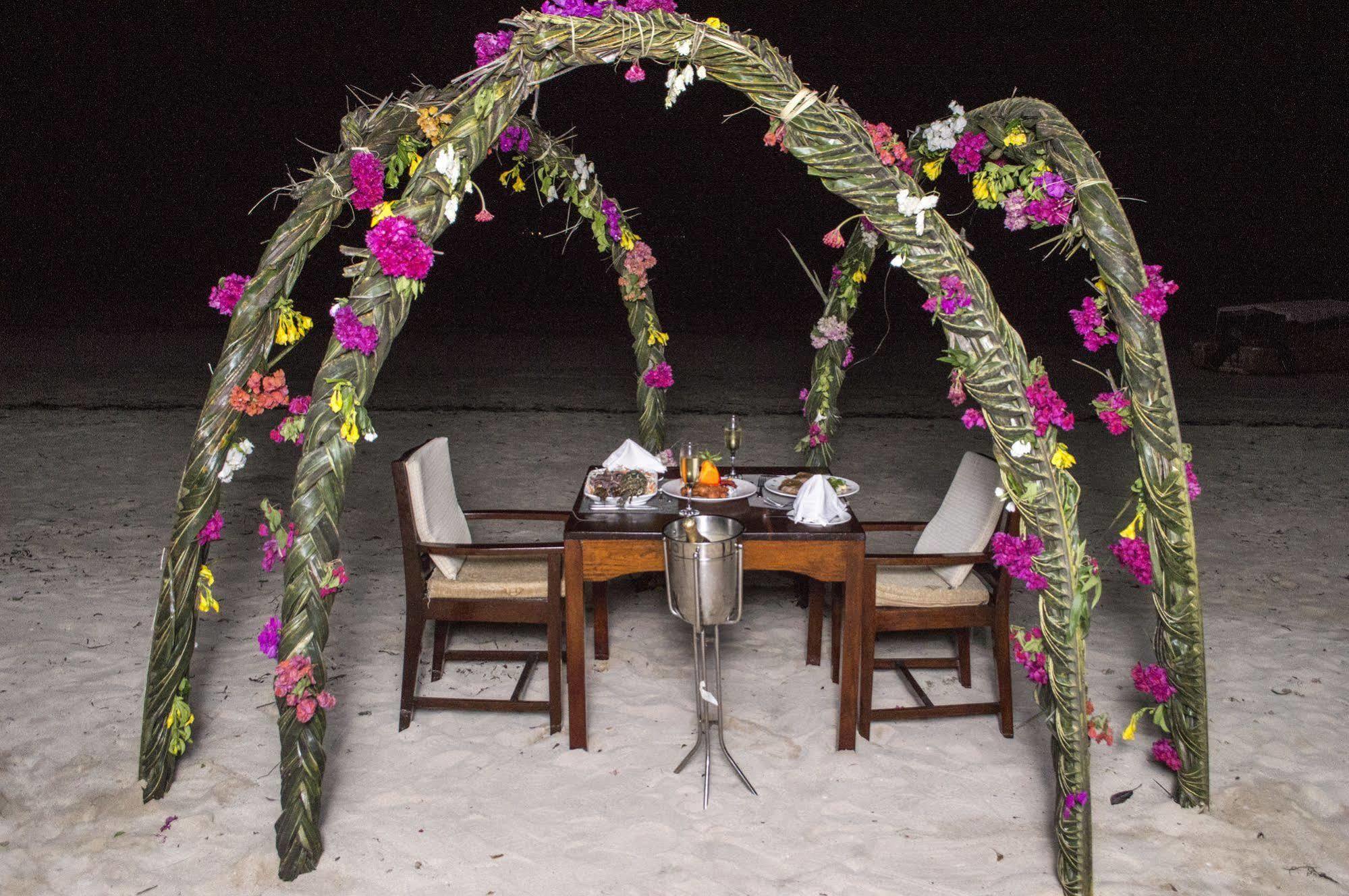 Maars Resort Zanzibar Exterior photo